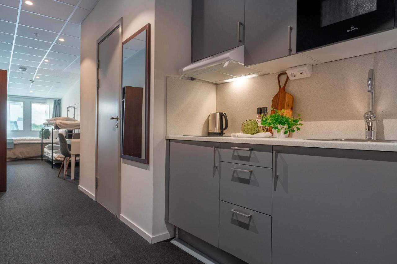 Stockholm Hotel Apartments Arlanda Xpo Eksteriør billede